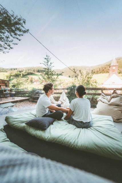 Living Timeless- Bubble Tent Elzach Inklusive Hot Tube Badefass- Schlafen Unterm Sternenhimmel 外观 照片