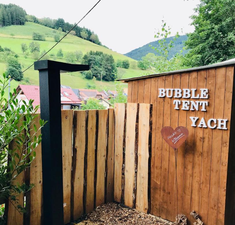 Living Timeless- Bubble Tent Elzach Inklusive Hot Tube Badefass- Schlafen Unterm Sternenhimmel 外观 照片